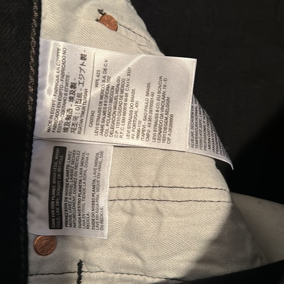 Warren Lotus Levi’s - Picture 7 of 8